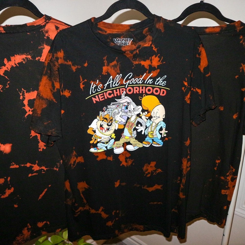 Unisex Looney Tunes Hand-Dyed & Distressed T